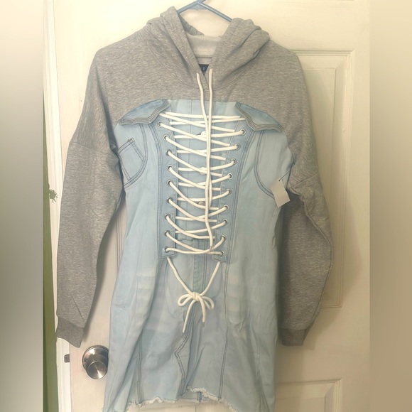 AKIRA THE LAST WORD LACE UP DENIM HOODIE MINI DRESS - Picture 5 of 13